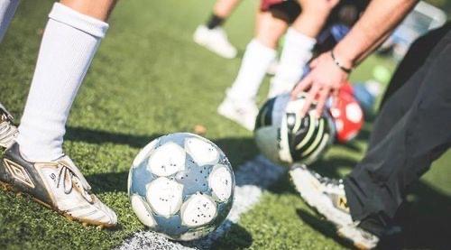 生活兴趣广泛什么意思  1