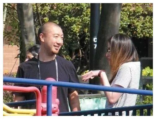 她出生豪门,经历16年爱情长跑,出道多年零绯闻,堪称人生赢家