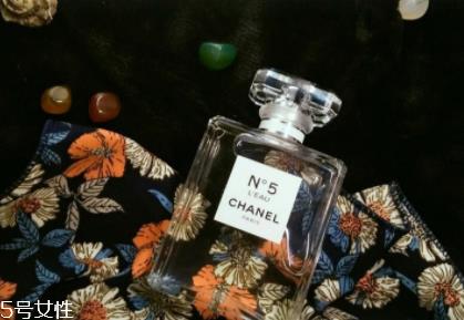 香奈儿5号香水什么味？大自然的味道