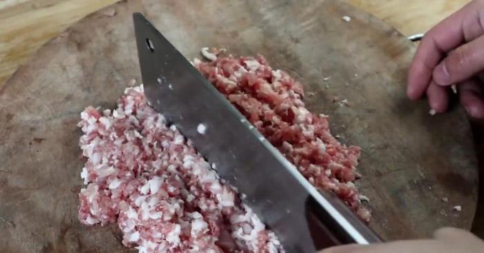 四喜丸子代表了四大喜事，味美色香做法简单，不愧是压轴菜