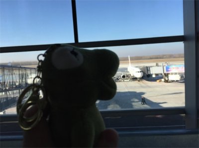 ​搭乘MU2922：从长春龙嘉飞往烟台蓬莱 蓝天白云景色美炸了！