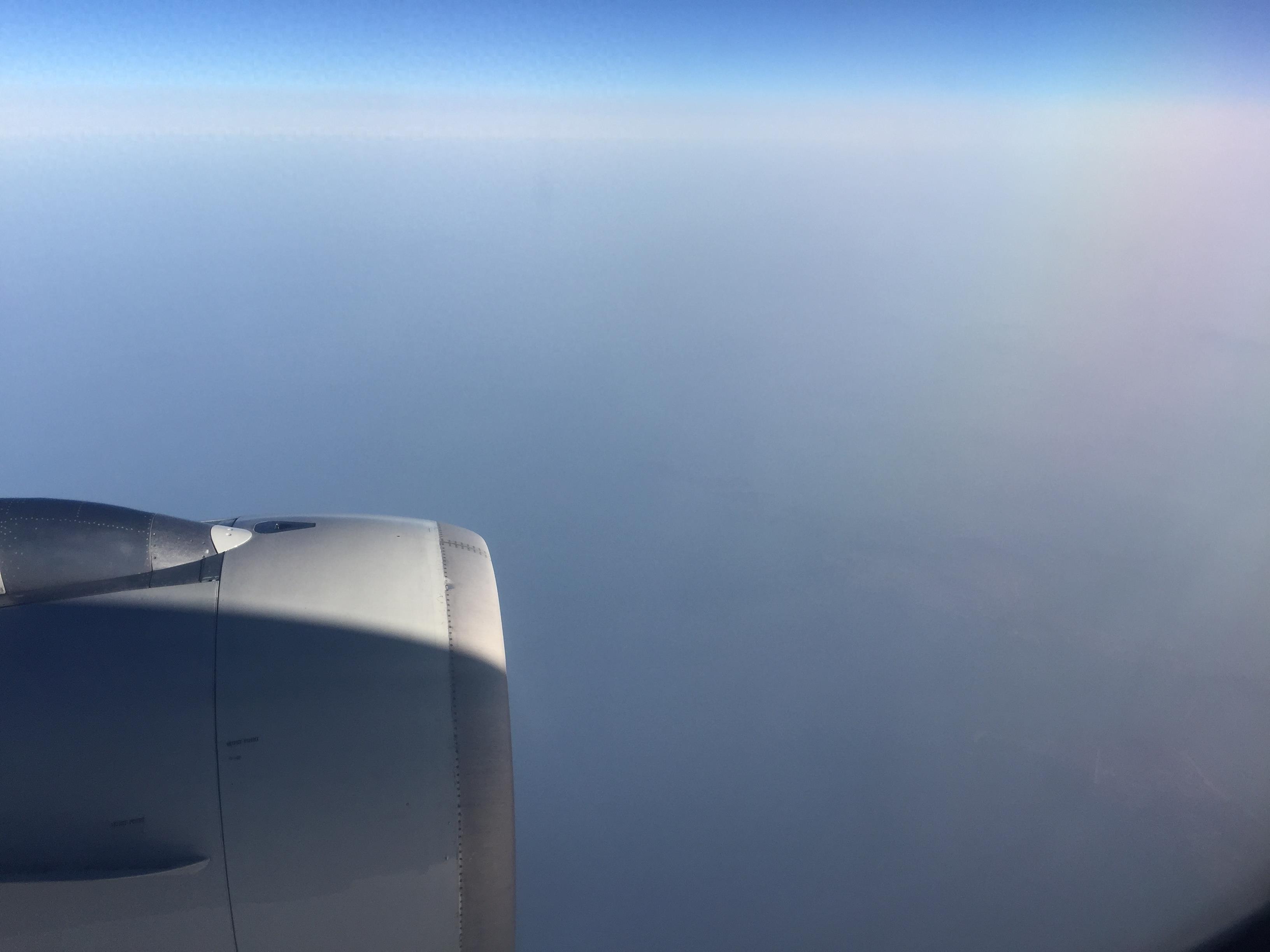 搭乘MU2922:从长春龙嘉飞往烟台蓬莱 蓝天白云景色美炸了!