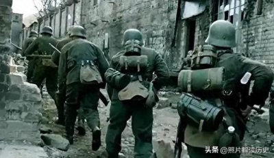 ​血腥的柏林巷战：250万苏军碾压德军，最终导致德军损失惨重
