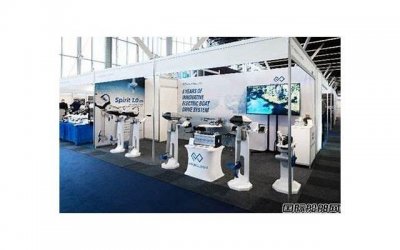 ​形容丰富多彩的成语 形容课程丰富多彩的成语