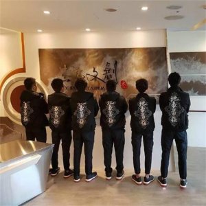 ​《中国好声音》周杰伦坐不住了，创建了英雄联盟战队，称地表最强