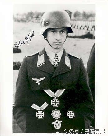 舒克!舒克!开飞机的舒克!二战德国空军王牌里真就有一位舒克。