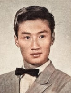 ​一组谢贤年轻上色老照片，颜值胜过谢霆锋，第三张风头盖过陈冠希