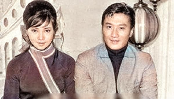 一组谢贤年轻上色老照片，颜值胜过谢霆锋，第三张风头盖过陈冠希