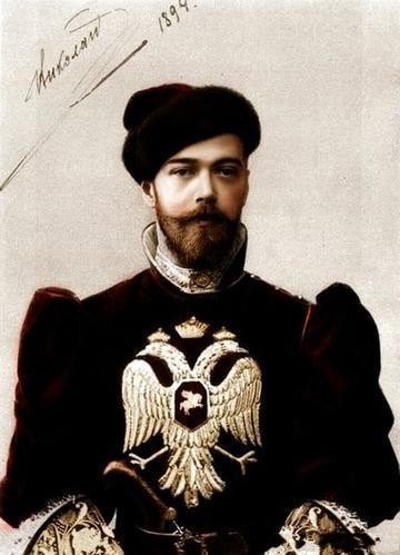 末代沙皇珍贵老照片：地下室墙壁布满弹孔，沙皇遗体被丢入矿井