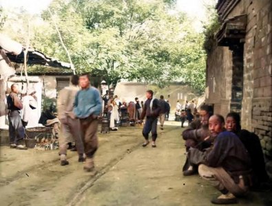 ​访问太极拳发源地后，李瑞东却遭到围攻