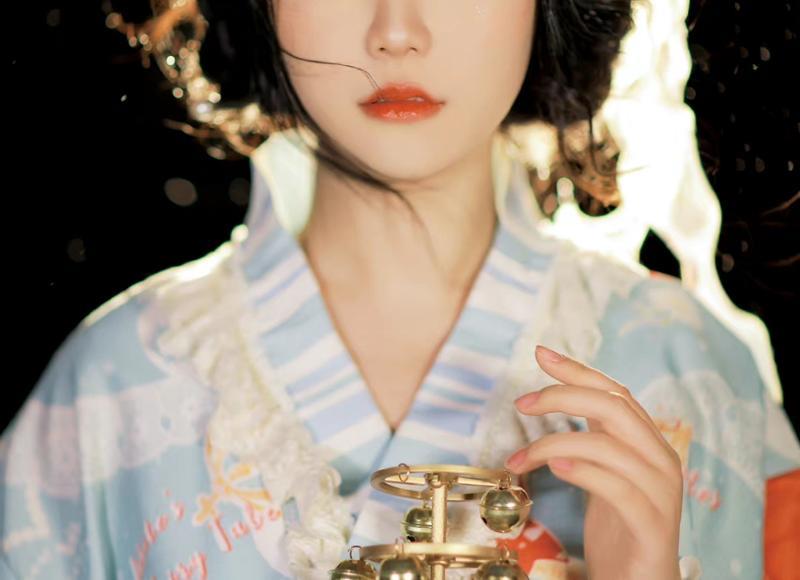 杨超越锦鲤图（杨超越的锦鲤体质真的这么神）