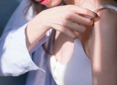 ​肖战微博之夜，肖战8500万人气拿下微博之夜king榜冠军