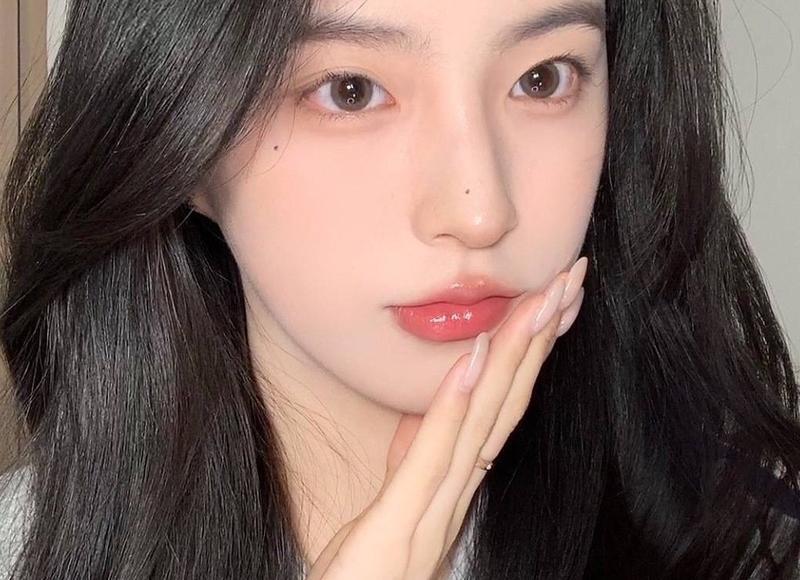 内心严重缺爱的女孩表现，内心严重缺爱的女孩：一个渴望爱的心，呐喊不息！