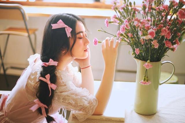 发说说的文案可爱沙雕（沙雕女孩的可爱文案）(2)