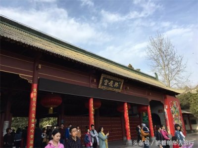 ​兴庆公园，西安市最大的城市公园，一个踏青赏花的好去处！