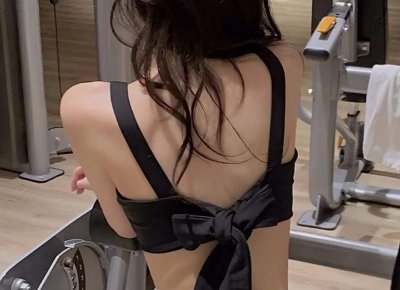 ​女子拿自己的房子做抵押，帮弟弟还赌债，连女儿都看不下去了