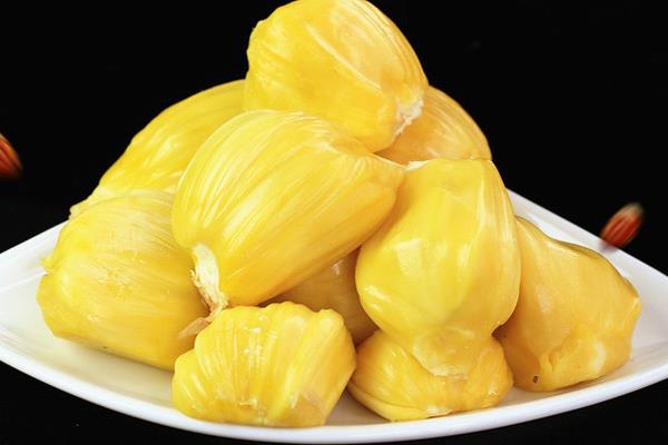 菠萝蜜闻起来什么味道 菠萝蜜闻起来香吗 菠萝蜜闻起来什么味道 菠萝蜜闻起来香吗