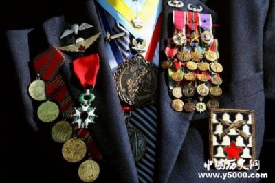 ​看到眼花 美军都有哪些勋章