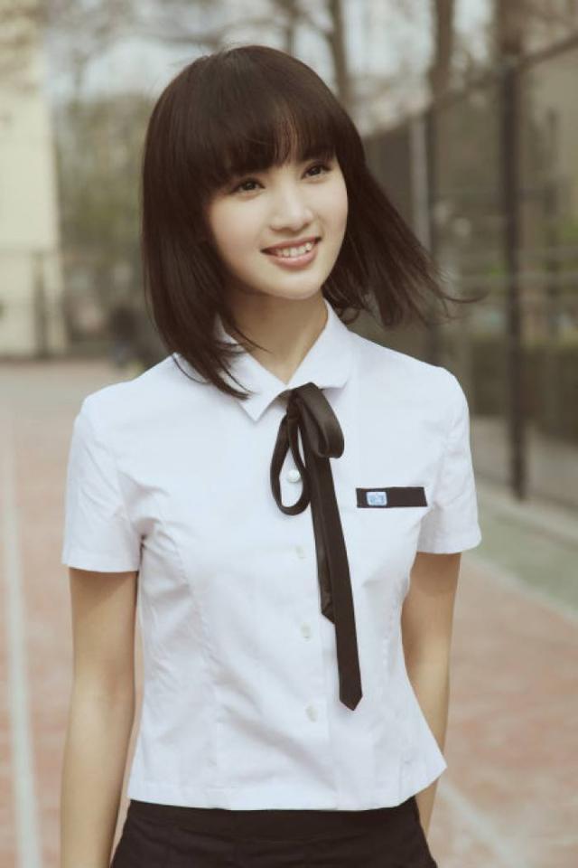 盘点娱乐圈的二十位校服女神,陈都灵谭松韵鞠婧祎,你最粉谁?