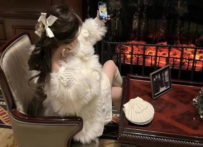 ​爱情就像酒，越陈越香？还是越久越酸？