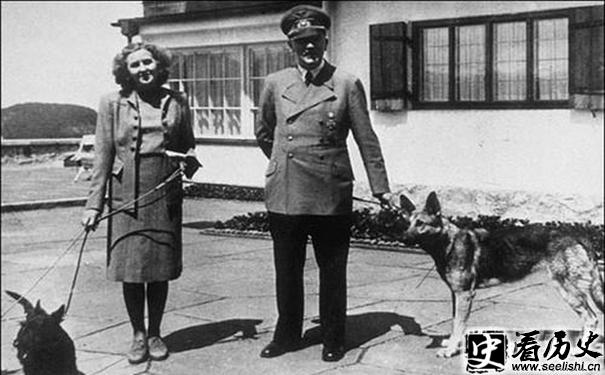希特勒与情妇爱娃