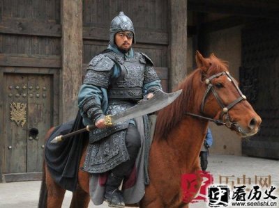 ​曹魏开国大将夏侯惇的简介 夏侯惇的眼睛是怎么瞎的