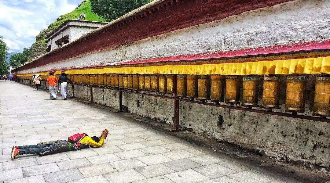 中国情侣旅游胜地在哪里（超适合情侣旅行的12个目的地）