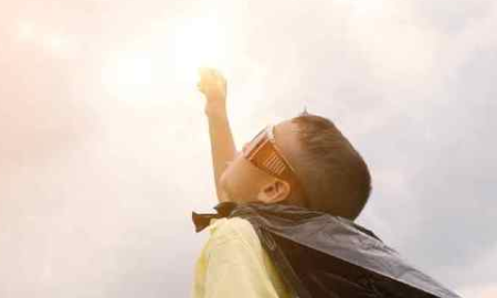 男孩英文名字大全及寓意,适合男孩的英文名字及寓意比较好的图1