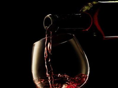 ​只有葡萄酒才能产生的 葡萄酒全是葡萄汁吗