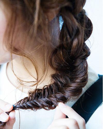 蜈蚣辫编发教程慢动作初学者（60秒学会蜈蚣辫编发）(5)