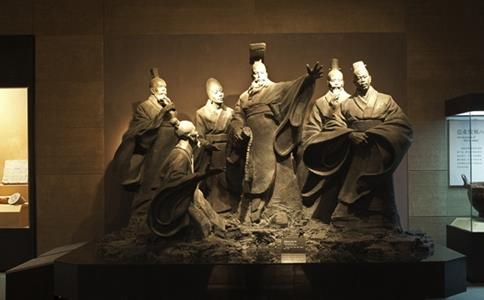 秦王嬴政是属什么生肖的?