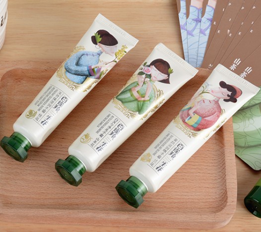 最好用的10款护手霜推荐（好用的护手霜排行榜前十名）-1