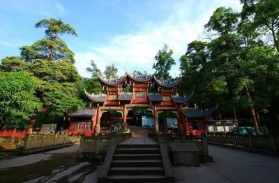 ​方山：一座承载了千年历史的古山